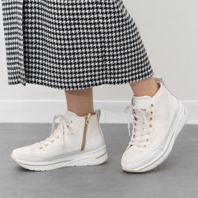 ブソラ（bussola）/bussola ブソラ◆4cmヒール◆撥水サイドジップハイカットスニーカー