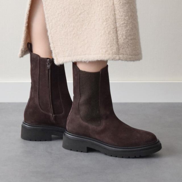 日本未上陸】ラバーショルダーバッグ【NUKAK】☆MADE IN BCN☆
