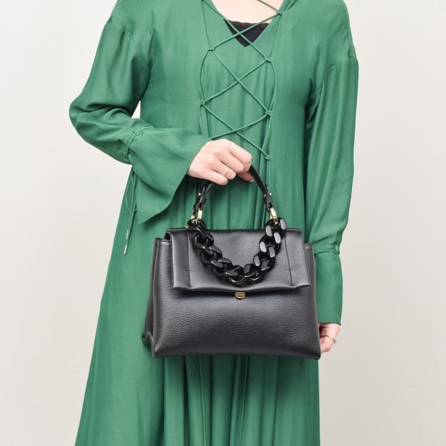 ロリステッラ（LORISTELLA）/LORISTELLA◆アクリルチェーンハンドバッグ