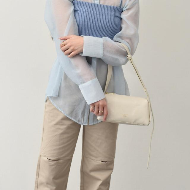 クリスチャンヴィラ（CHRISTIAN VILLA）/CHRISTIAN VILLA◆レザーショルダーワイドバッグ