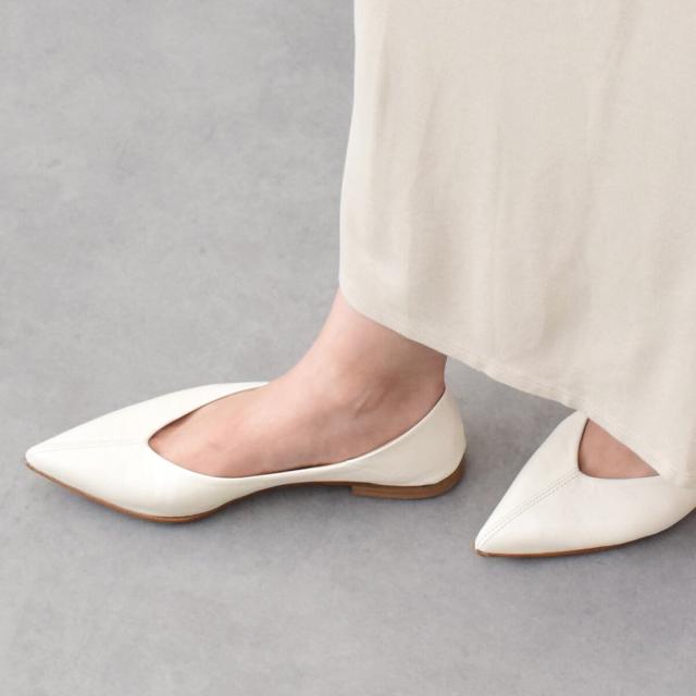 インターショシュール（INTER−CHAUSSURES）/INTER−CHAUSSURES◆1．9cmヒール◆ポインテッドトウサケットバレエシューズ_2