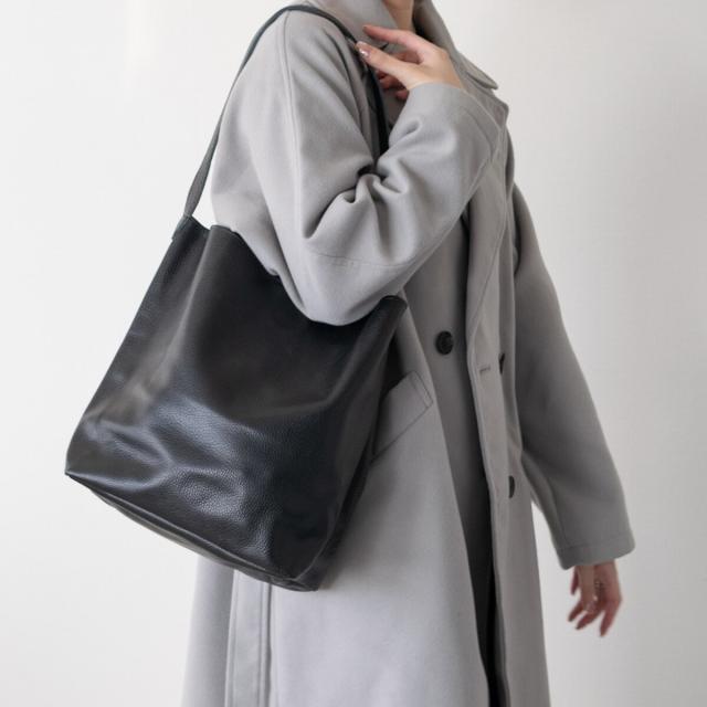 アンドレアカルドネ（Andrea Cardone）/Andrea Cardone◆レザートートバッグ