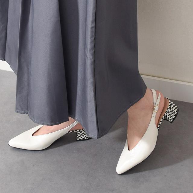 インターショシュール（INTER−CHAUSSURES）/INTER−CHAUSSURES◆3．8cmヒール◆ポインテッドトウVカットバックバンド