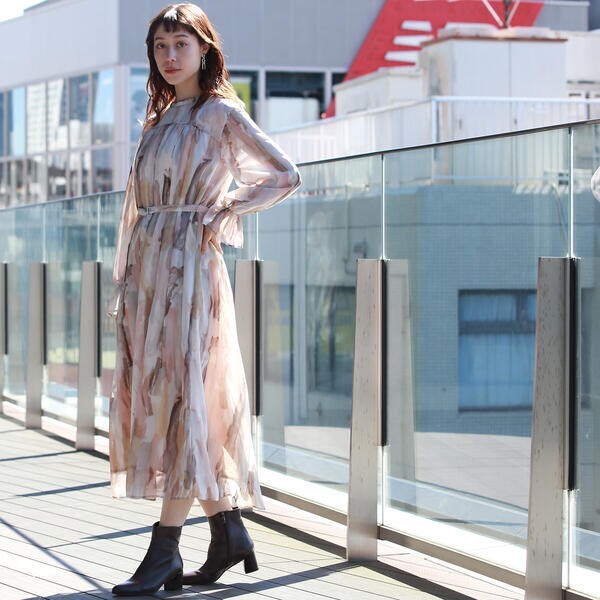 New レイビームス ｒａｙ ｂｅａｍｓ シフォン プリント ロング ワンピースの通販はau Pay マーケット Brand Square By Oioi ブランドスクエアbyマルイ