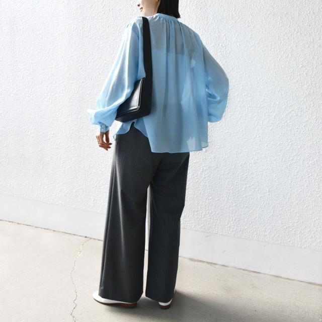 シップス(SHIPS)/〈手洗い可能〉エアリー フロント フリル デザイン ブラウスの通販は シップス(SHIPS)/〈手洗い可能〉エアリー フロント フリル デザイン ブラウスの通販は