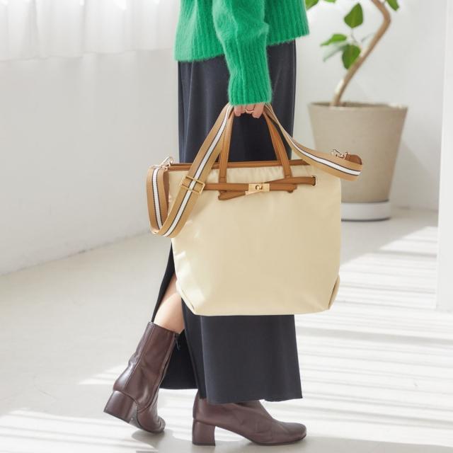 シップス（SHIPS）/《一部追加予約》【WEB限定】ライン テープ ショルダー付き A4 トート