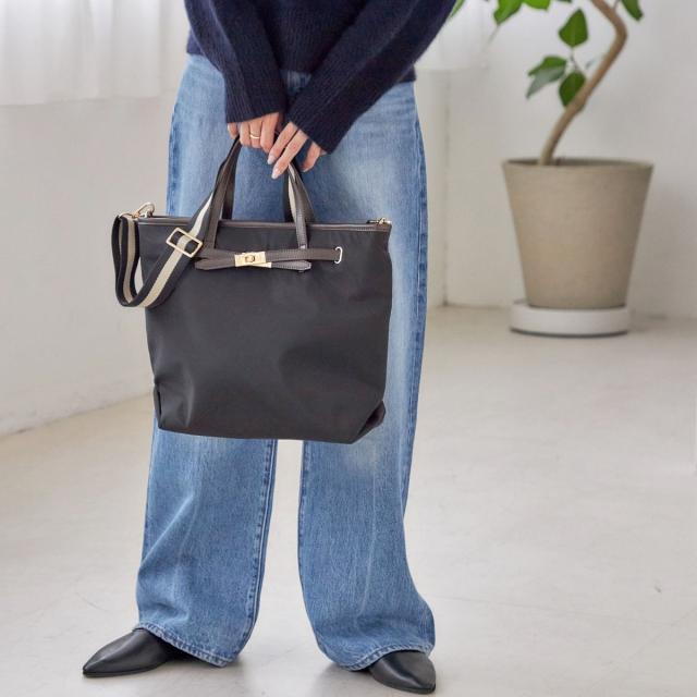 シップス（SHIPS）/《一部追加予約》【WEB限定】ライン テープ ショルダー付き A4 トート