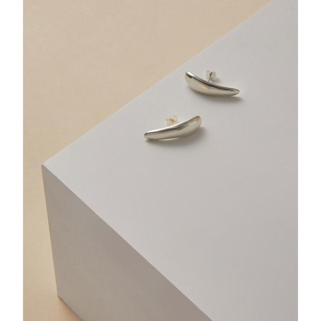 アダムエロペ（ADAM ET ROPE’）/SILVERシードモチーフピアスの通販は