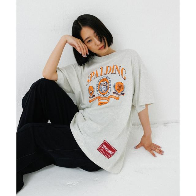 アダムエロペ（ADAM ET ROPE’）/《別注》【SPALDING/スポルディング】COLLEGE BASKETBALL CLUB LIKE