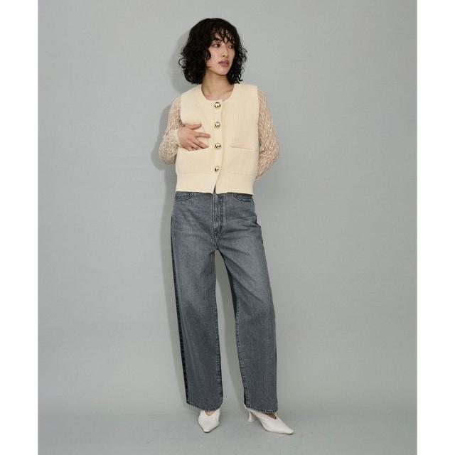 アダムエロペ ADAM ET ROPE / BIGボタンニットジレ ADAM ET ROPE'（アダムエロペ）の「【WEB限定・サステナブル