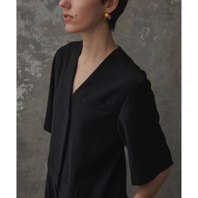 アダムエロペ　EMOELLE スリーブレスオールインワン　ブラック　新品 EMOELLE(エモエレ) / 【EMOELLE】スリーブレスオールインワン