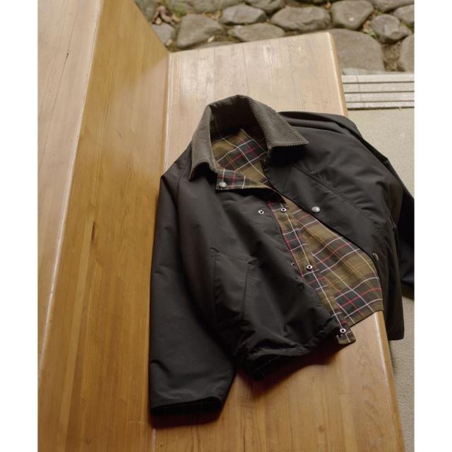 アダムエロペ（ADAM ET ROPE’）/《別注》【Barbour/バブアー】REVERSIBLE TRANSPORT