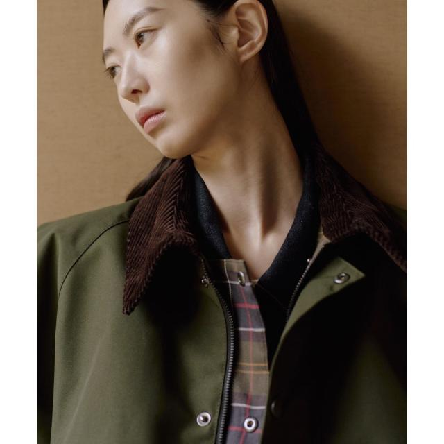 アダムエロペ（ADAM ET ROPE’）/《別注》【Barbour/バブアー】REVERSIBLE TRANSPORT