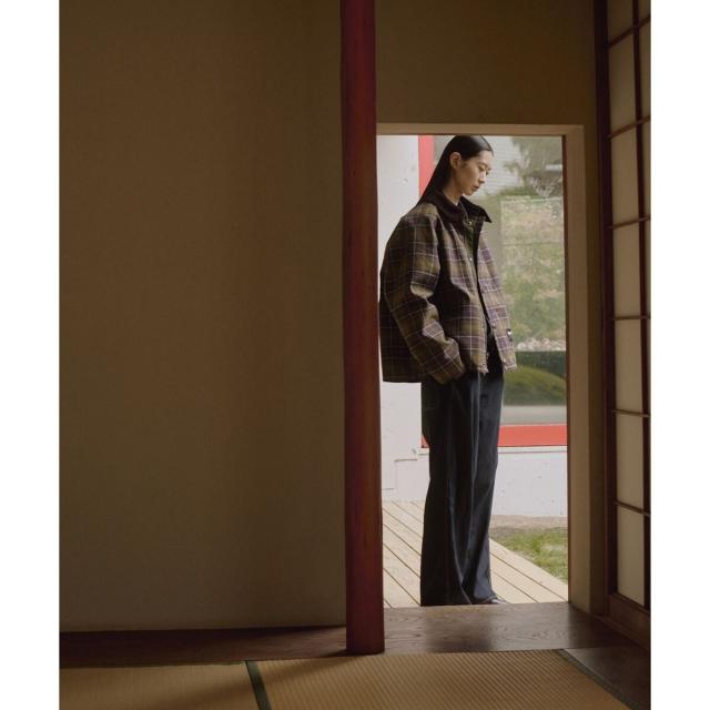 アダムエロペ（ADAM ET ROPE’）/《別注》【Barbour/バブアー】REVERSIBLE TRANSPORT