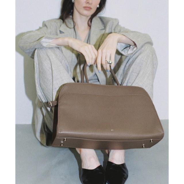 アダムエロペ（ADAM ET ROPE’）/【PFT】P Tote Bag