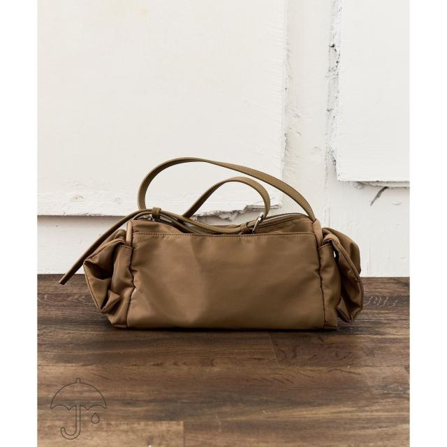 アダムエロペ（ADAM ET ROPE’）/【WEB限定】撥水ミドルショルダーバッグ 9,372円
