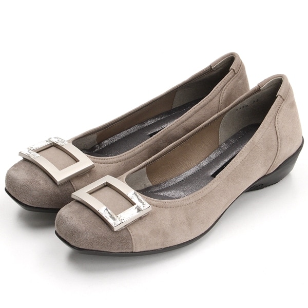 コンポジション9（composition9）/バックルモチーフスタイリッシュコンフォートパンプス