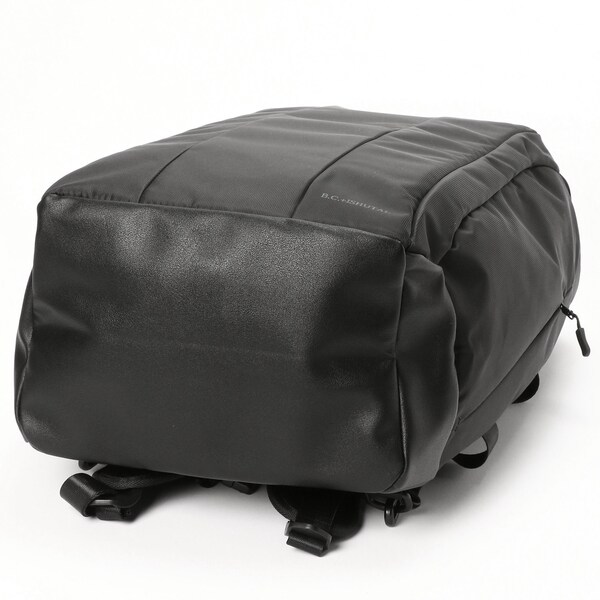 ビーシーイシュタル/旅行にもスポーツにもアウトドアにも使える多機能