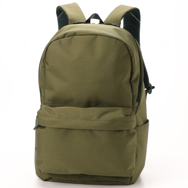 ビーシーイシュタル/アウトドアにも使える撥水ポリエステルデイパック