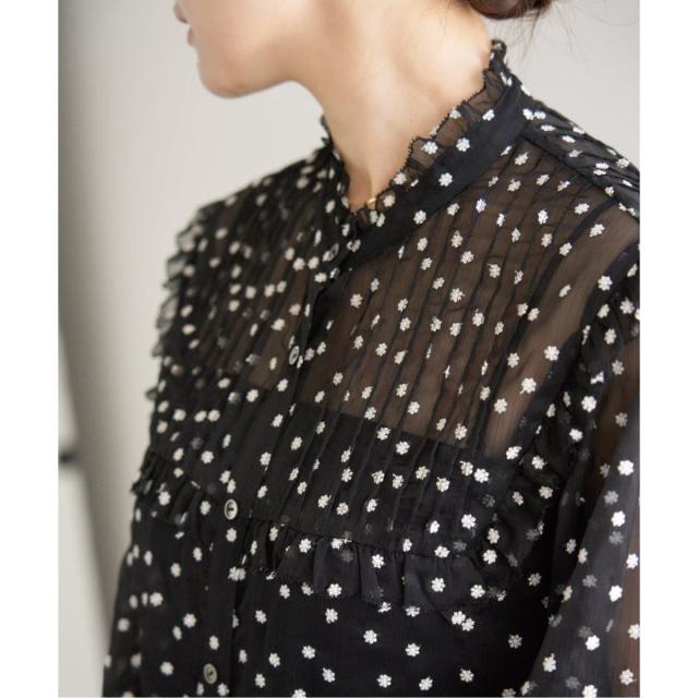 IENA イエナ ドット楊柳フリルブラウス　ブラック イエナ（IENA）/《WEB限定/追加2予約》楊柳フリルピンタックブラウス
