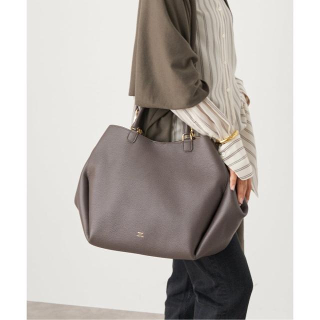 イエナ バッグ　美品♡ イエナ（IENA）/Manuel MILANO/マニュエルミラノ フォルムレザーBAG