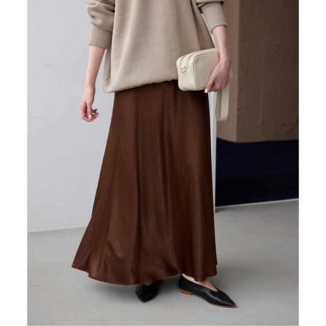 スローブ イエナ（SLOBE IENA）/《WEB限定カラー有り/追加》グロッシーサテンフレアスカート