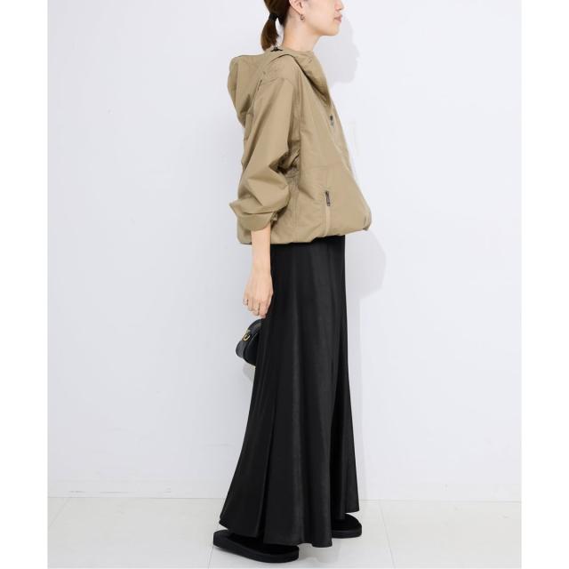 スローブ イエナ（SLOBE IENA）/《WEB限定カラー有り/追加》グロッシーサテンフレアスカート