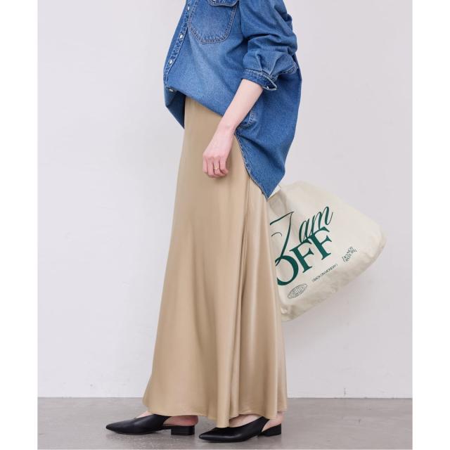 スローブ イエナ（SLOBE IENA）/《ブラックのみWEB限定/追加2予約》グロッシーサテンフレアスカート