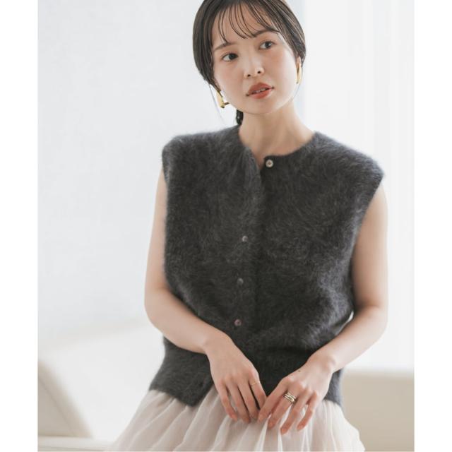 ノーブル（Noble）/FOX/Caファーニットフロントボタンベストの通販はau