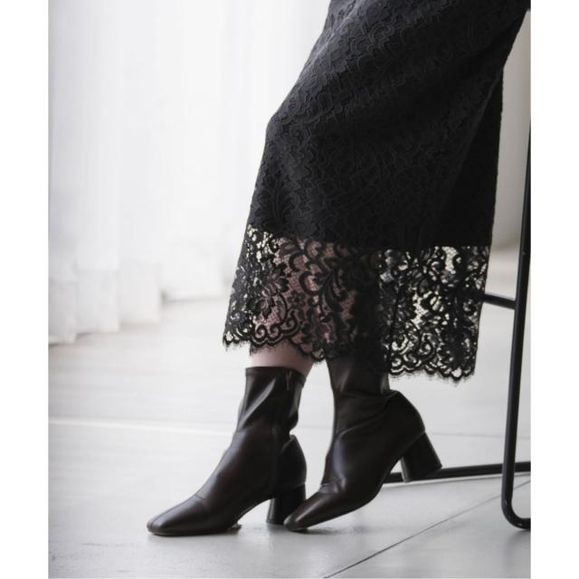 ノーブル（Noble）/《追加 / WEB+一部店舗限定》リバーレースIラインスカート