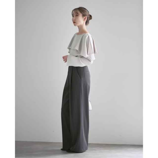 ノーブル（Noble）/《26SS先行予約》スリットケープブラウス