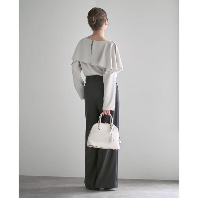 ノーブル（Noble）/《26SS先行予約》スリットケープブラウス