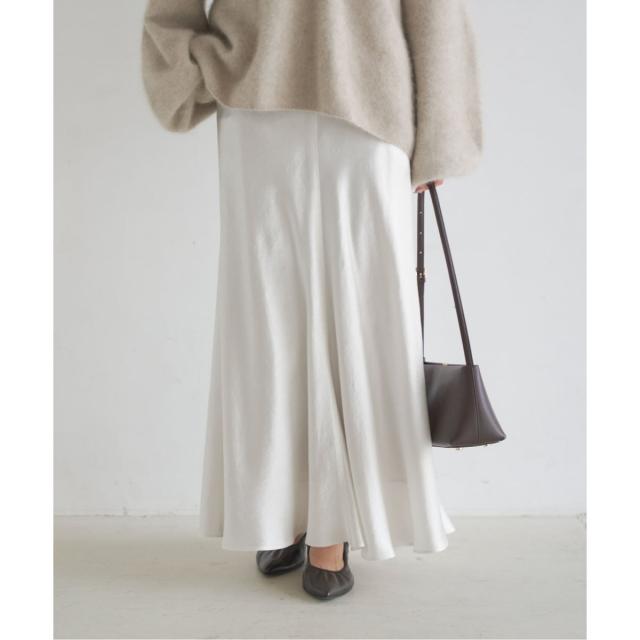ノーブル（Noble）/《追加》バイヤスサテンフレアスカート