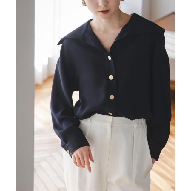 ノーブル（Noble）/《予約》オーバーカラーゴールドボタンブラウス