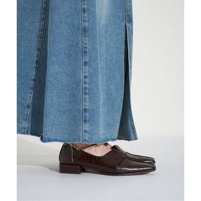 ルタロン（LE TALON）/《追加》GRISEレザースクエアクロスシームアンクルフラット