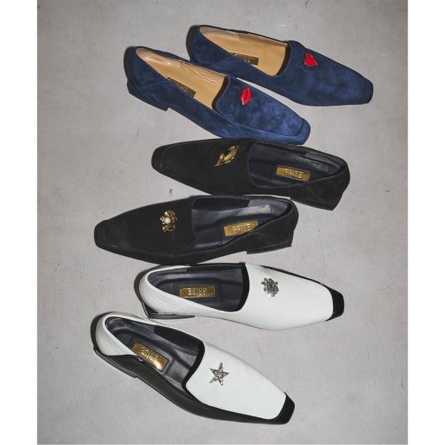 Letalon GRISE ナロースクエアモチーフローファー/ネイビー ルタロン（LE TALON）/GRISEレザーナロースクエアモチーフローファーの