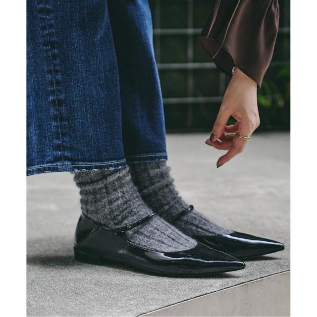 ルタロン（LE TALON）/《追加予約2》ポインテッドワンストラップフラット