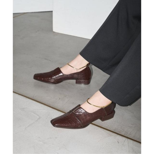 ルタロン（LE TALON）/《追加》GRISEレザースクエアクロスシームアンクルフラット