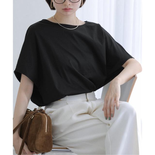 ラ トータリテ（La TOTALITE）/《WEB限定》【洗える】汗染み防止カーブヘムカットソー