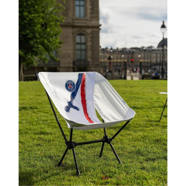 エディフィス（EDIFICE）/【PSG x Helinox】  Chair − White 30002597の通販は 29,700円