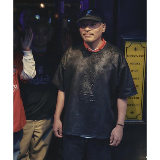 417 エディフィス（417 EDIFICE）/【Liverpool FC / リバプール FC】FAKE LEATHER EMBOSS PRINT
