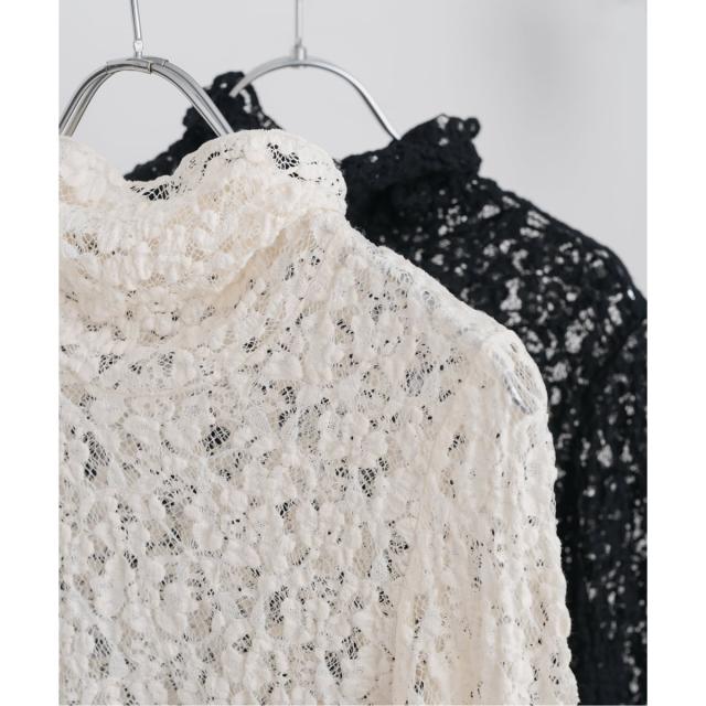 スピック＆スパン（Spick and Span）/シュリンクレースハイネックプルオーバー