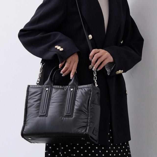 トプカピ(TOPKAPI)/メタリック パデット ショルダー付 トートバッグの通販は