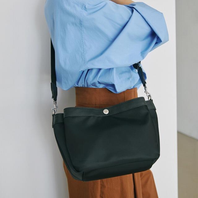 HERMES エルメス キーリング ホースシュー NOIR シルバー H077329FJ