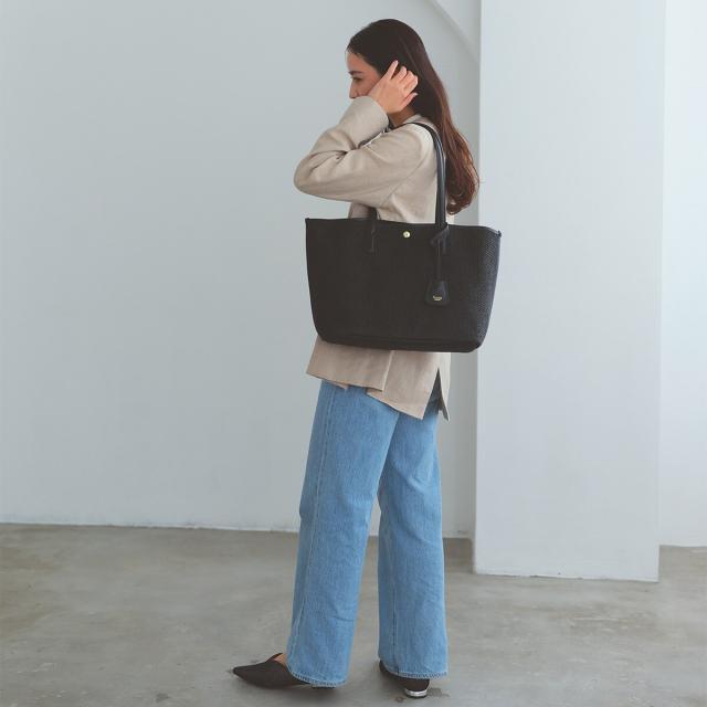 トプカピ（TOPKAPI）/【Breath TOPKAPI】レザーコンビ 雑材風 シンプル トートバッグ チャーム付　A4 軽量_2