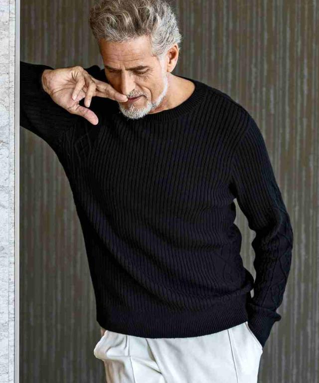 エイケイエム コンテンポラリー（AKMContemporary）/AKM Contemporary コットンカシミヤブロッキングアランニットの通販は