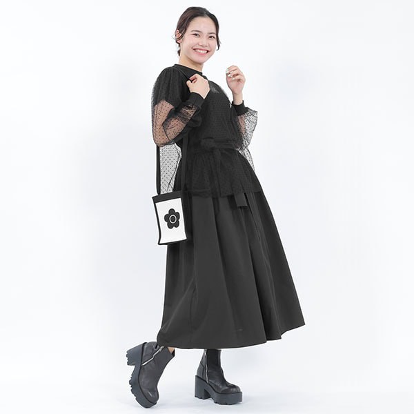 マリークヮント（MARY QUANT）/BIGデイジーニットジャカード