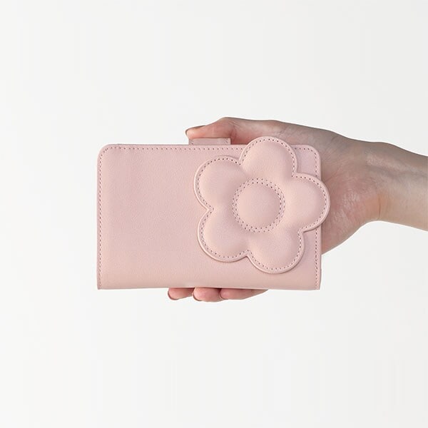 マリークワント（MARY QUANT）/ビッグデイジーパッチ Lウォレットの