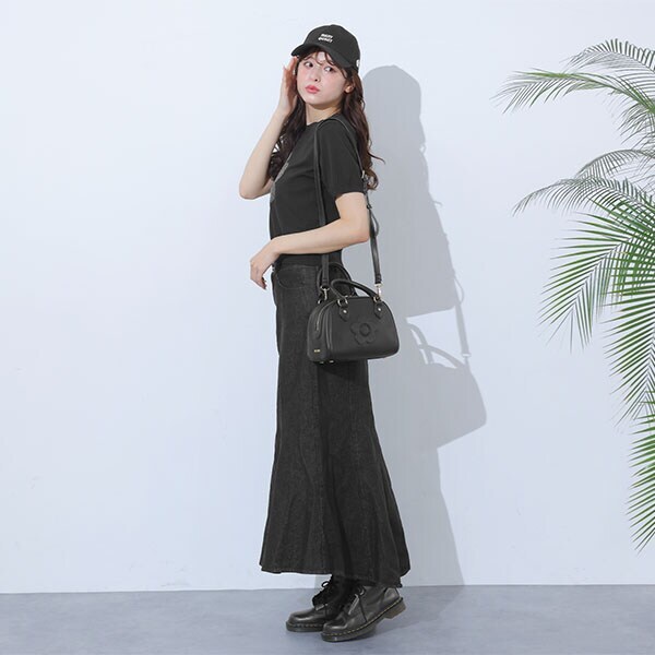 マリークワント（MARY QUANT）/スムーステリーヌデイジーパッチ ミニボストン