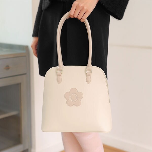 マリークワント（MARY QUANT）/ラウンドシェイプ トート